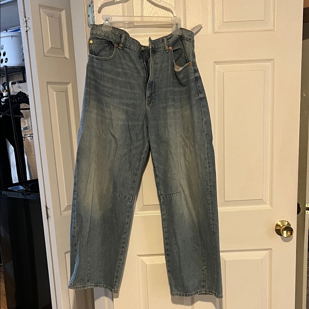Zara woman Relaxed Fit Light Blue Jeans